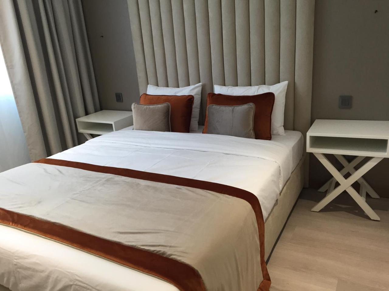 Hotel Les 3 Vallees Saran Ngoại thất bức ảnh